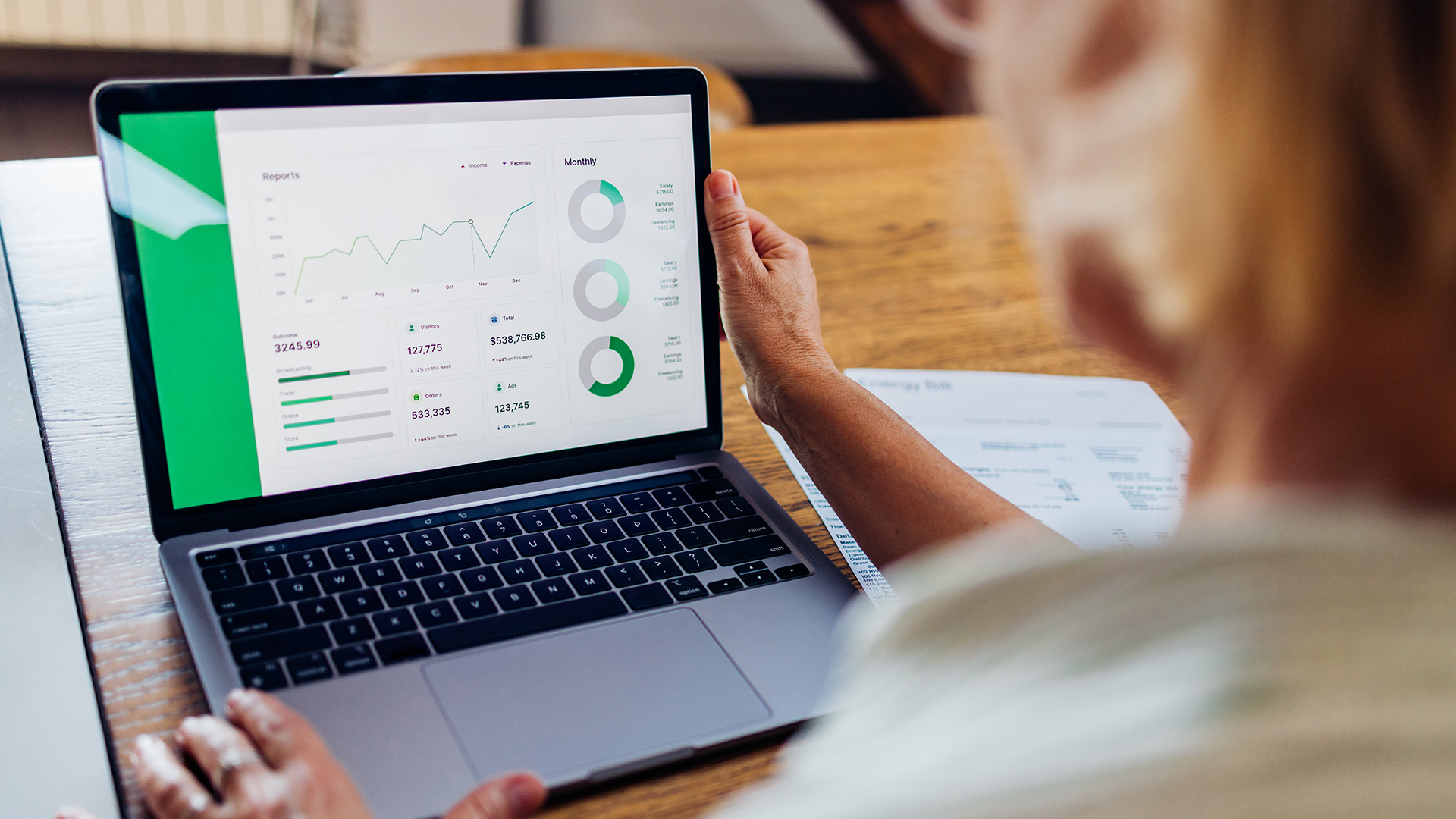 Real-time Financial Analytics Application Speeds Up Data Processing by 100X  