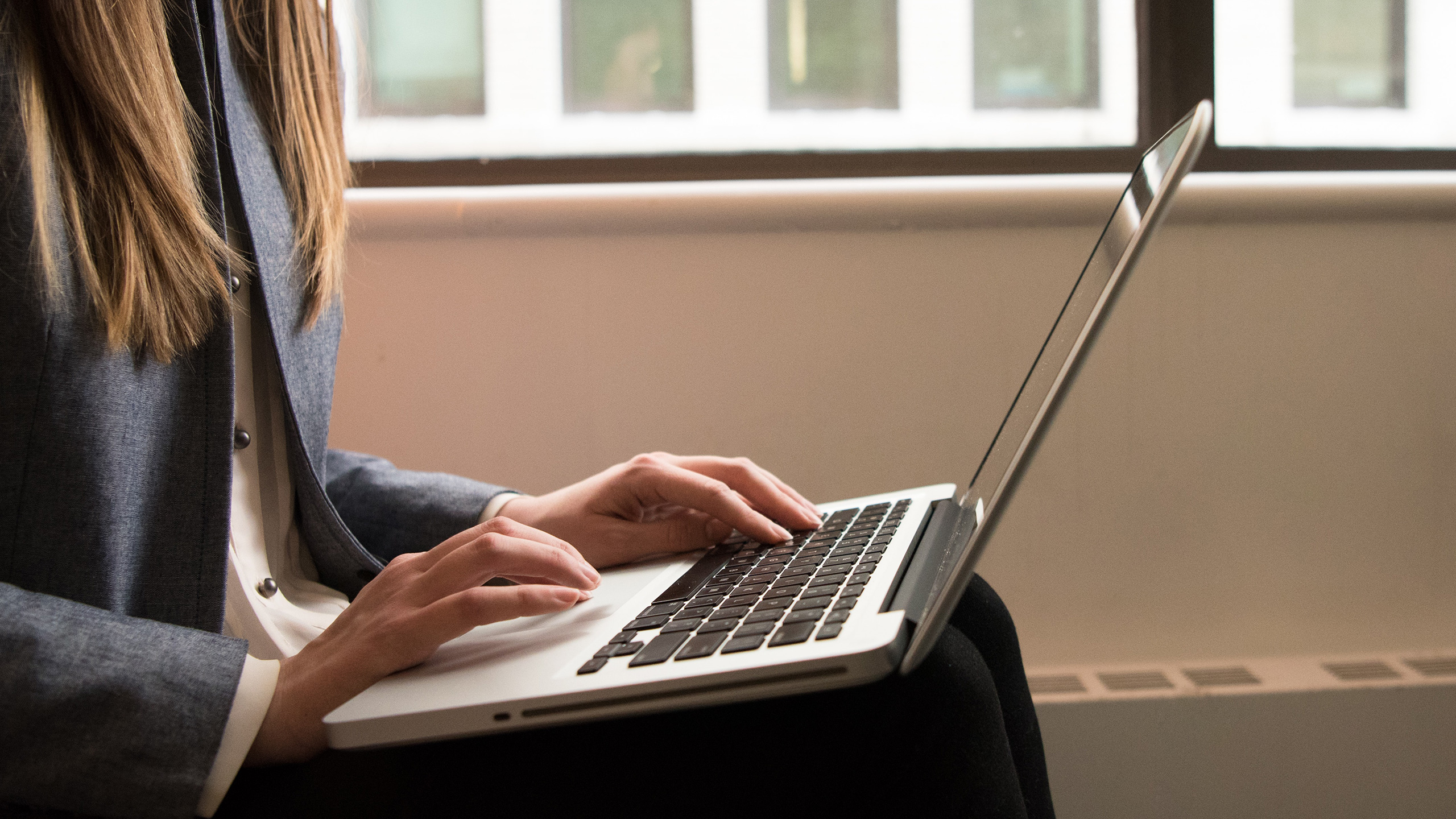 BI & Data Analytics for Smarter Strategy