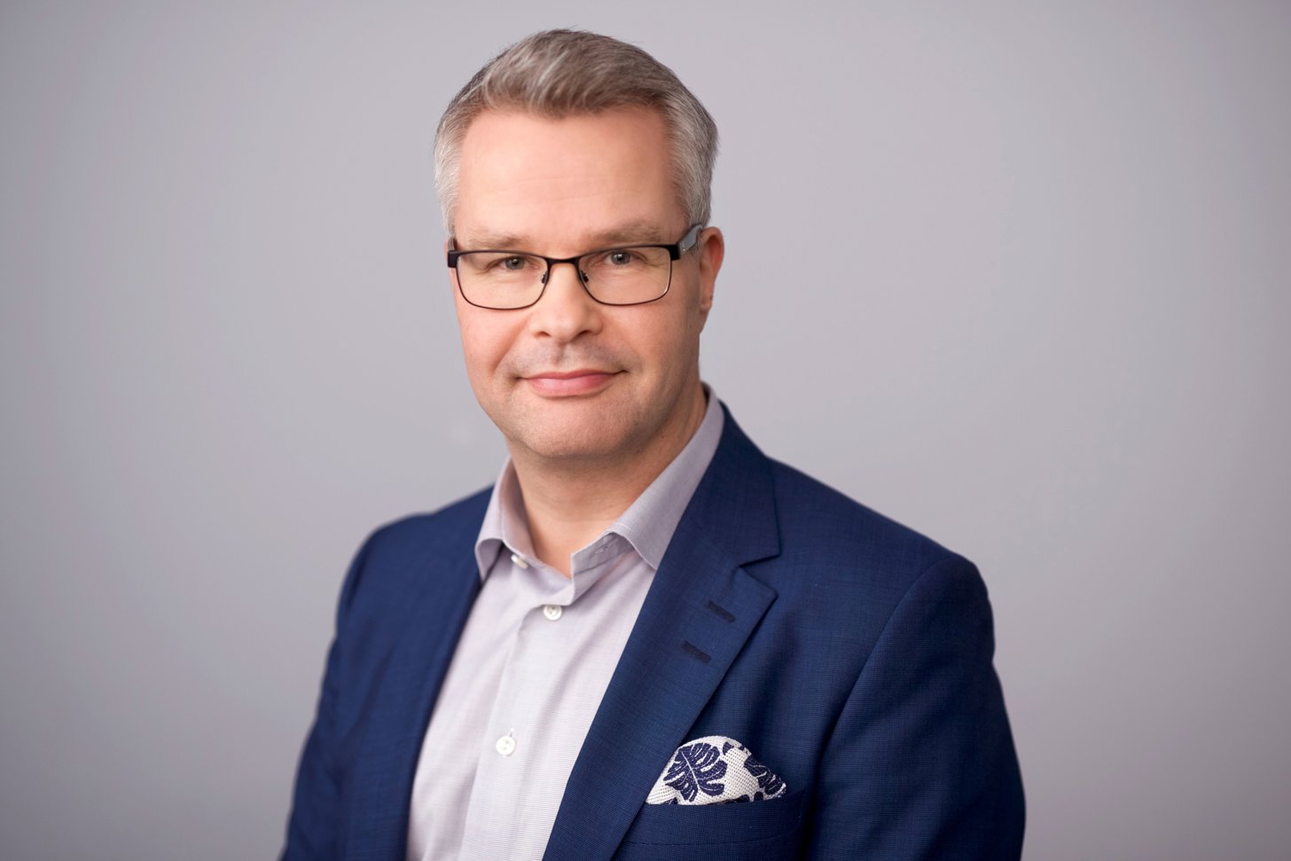 Ari J&auml;rvel&auml;