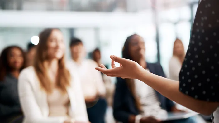 ÜBERALL Eventmanagement: Neue 360-Grad-Sicht auf Kundenbeziehungen und Geschäftsprozesse durch Salesforce
